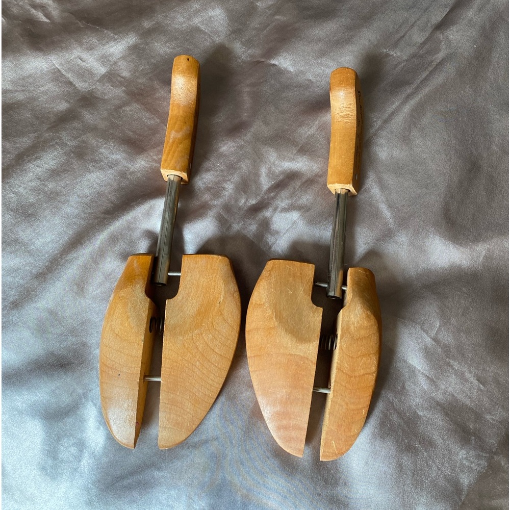 rochester shoe tree co stretchers pair - Picture 7 of 8